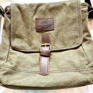 Mens small top wolf sage green messenger bag